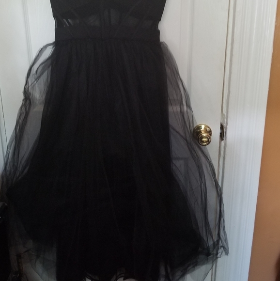 CINQ A SEPT EVANGELINE DRESS sz 6 tulle gown - Picture 10 of 14